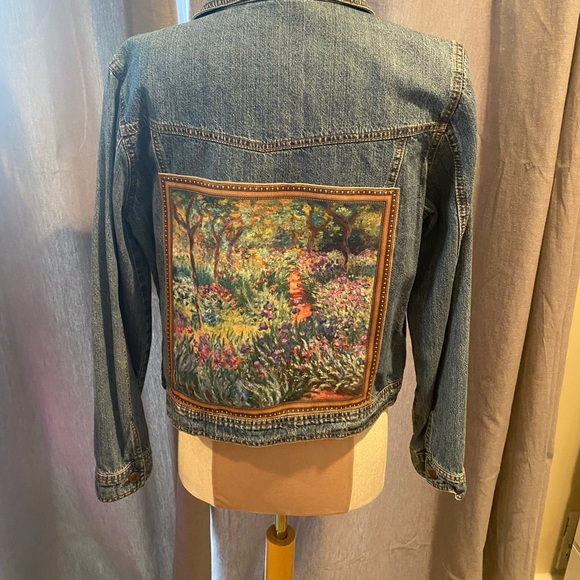 One-of-a-Kind Upcycled Denim Jacket Claude Monet - Picture 2 of 8